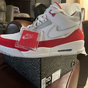 New with box, unworn Air Jordan 3 Retro TH SP, size 10.